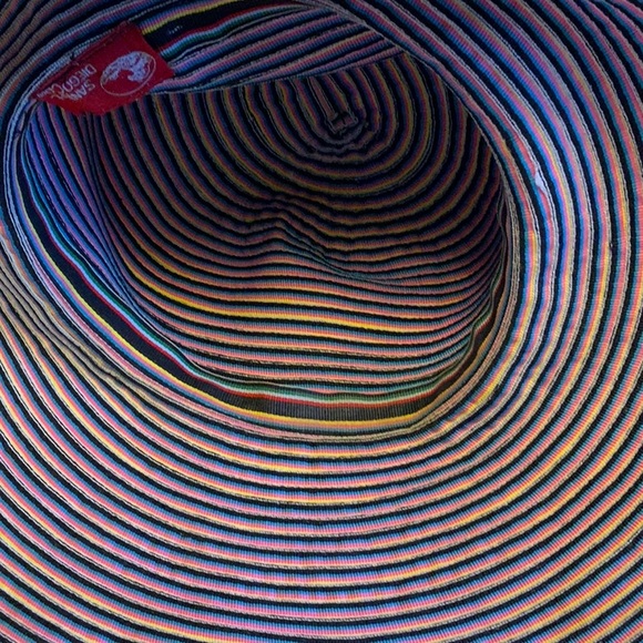 Sun Hat Wide-Brimmed of Multicolored Grosgrain Ribbon  Packable, Cool, Durable - Picture 6 of 8